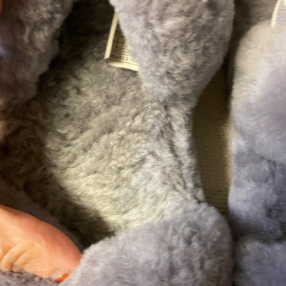 UGG classic slippers oh yeah! Grey size 5.5 - Picture 4 of 16